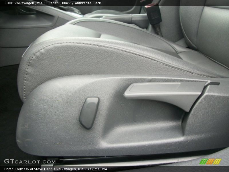 Black / Anthracite Black 2008 Volkswagen Jetta SE Sedan