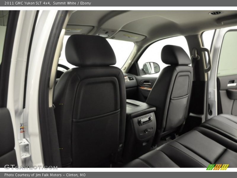 Summit White / Ebony 2011 GMC Yukon SLT 4x4