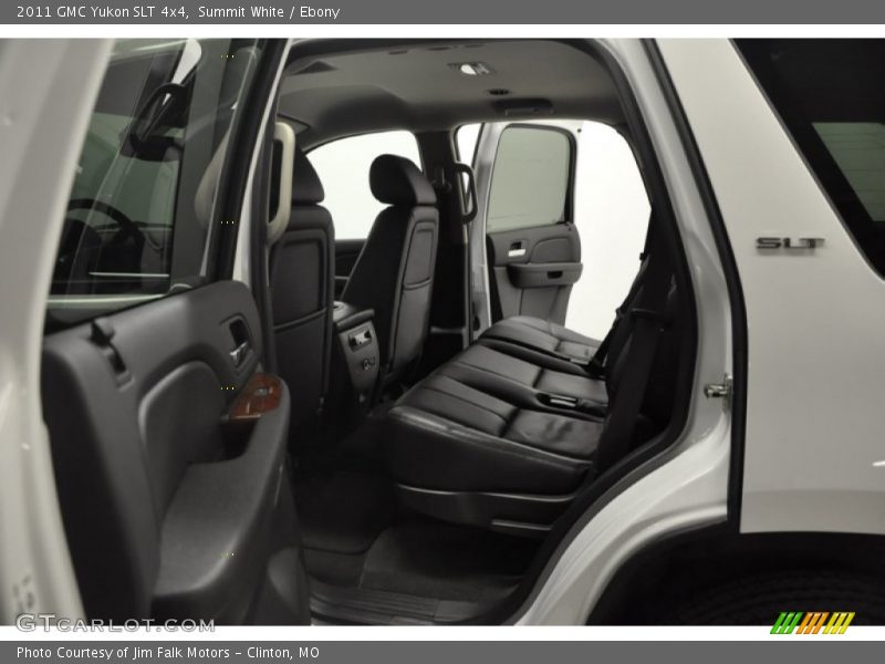 Summit White / Ebony 2011 GMC Yukon SLT 4x4