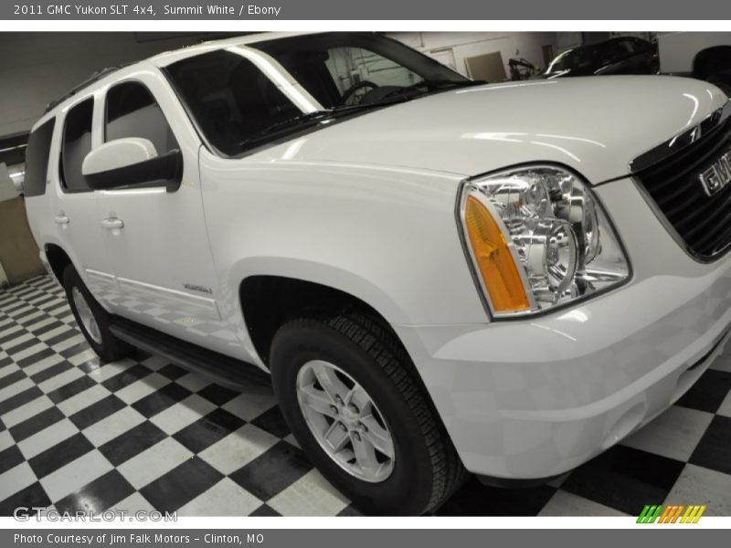 Summit White / Ebony 2011 GMC Yukon SLT 4x4