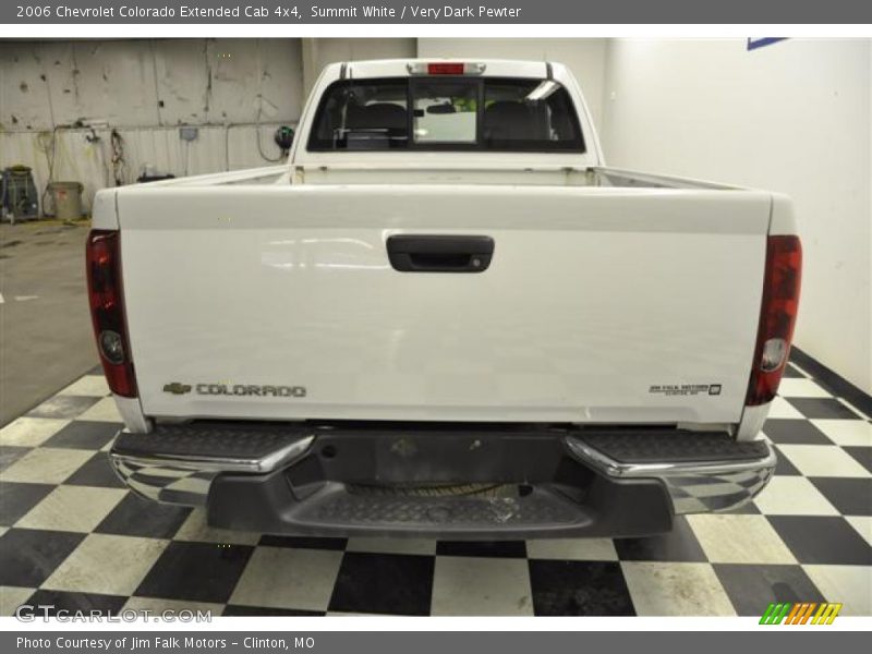 Summit White / Very Dark Pewter 2006 Chevrolet Colorado Extended Cab 4x4