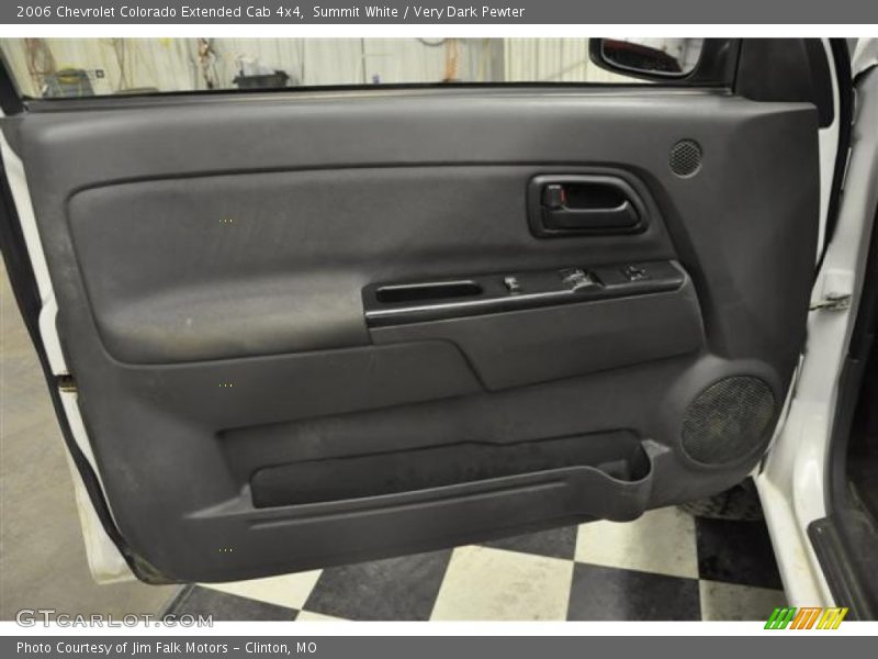 Summit White / Very Dark Pewter 2006 Chevrolet Colorado Extended Cab 4x4