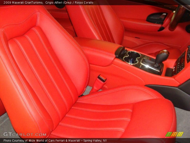  2009 GranTurismo  Rosso Corallo Interior