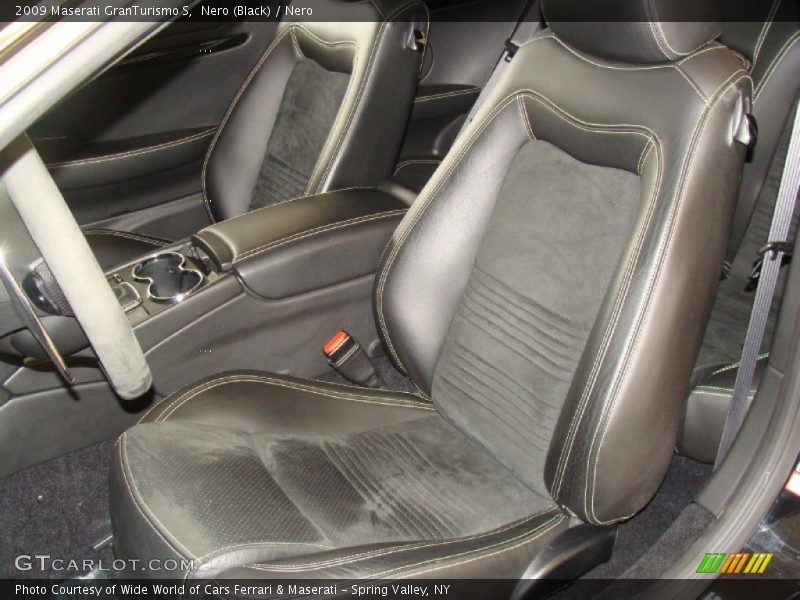 Nero (Black) / Nero 2009 Maserati GranTurismo S