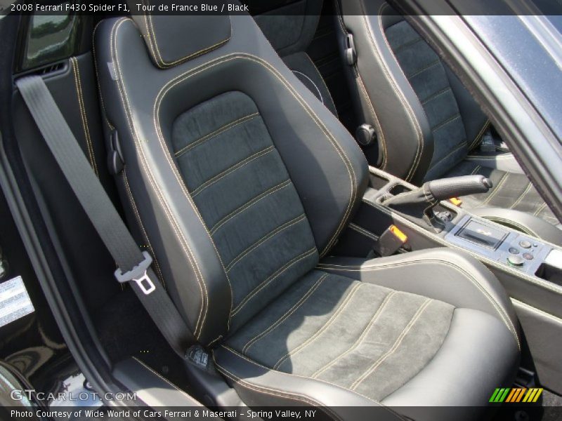 Front Seat of 2008 F430 Spider F1