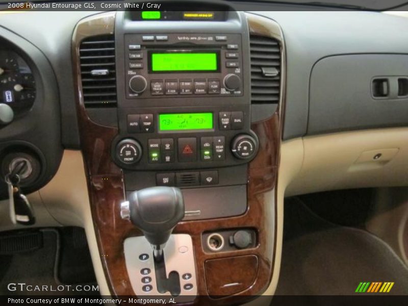 Cosmic White / Gray 2008 Hyundai Entourage GLS