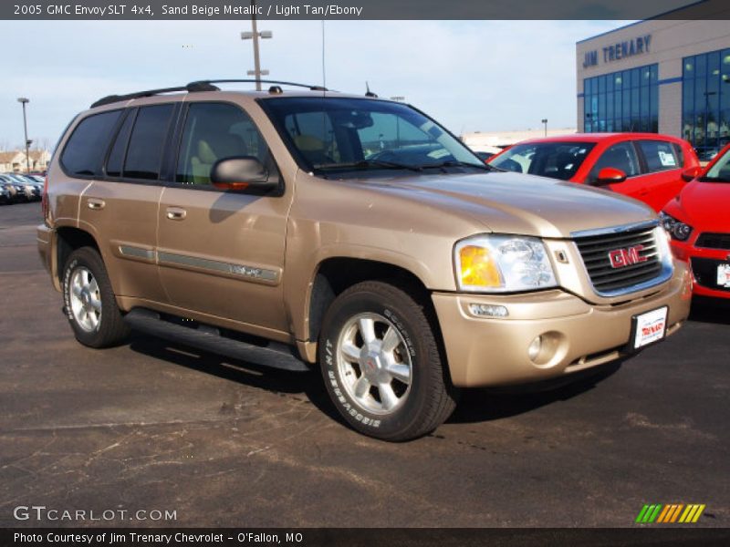 Sand Beige Metallic / Light Tan/Ebony 2005 GMC Envoy SLT 4x4