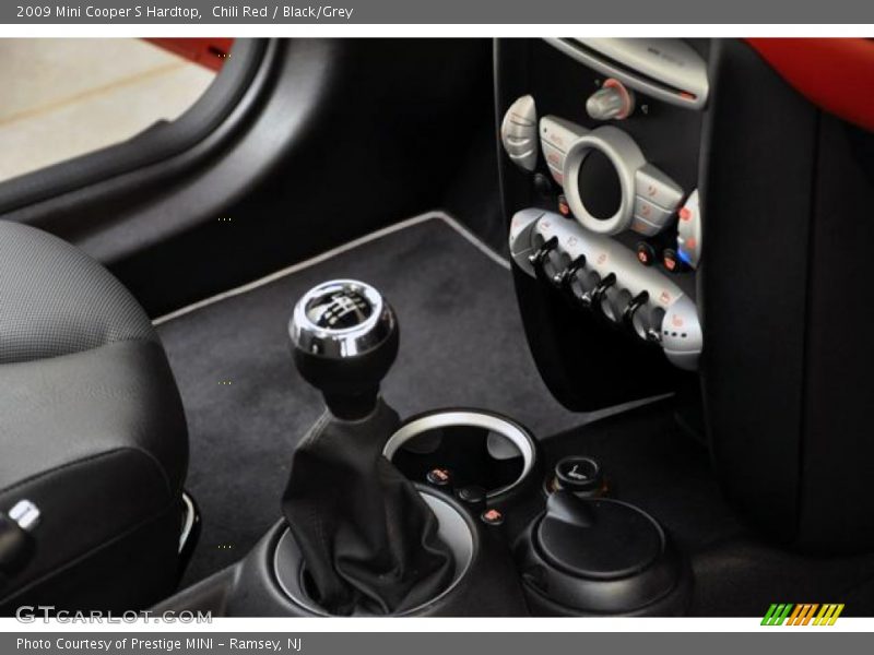 Chili Red / Black/Grey 2009 Mini Cooper S Hardtop
