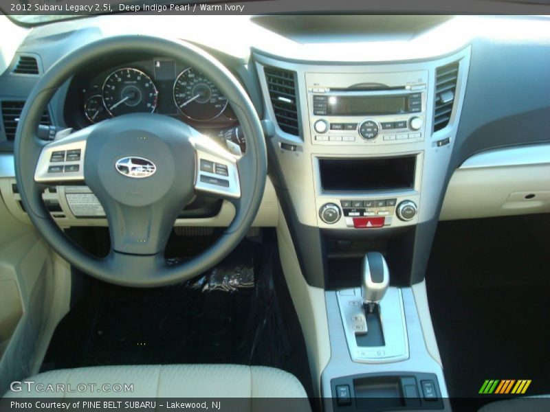 Deep Indigo Pearl / Warm Ivory 2012 Subaru Legacy 2.5i