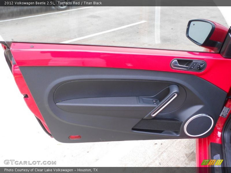 Tornado Red / Titan Black 2012 Volkswagen Beetle 2.5L