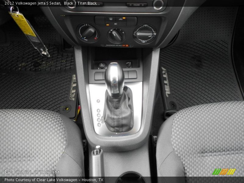 Black / Titan Black 2012 Volkswagen Jetta S Sedan