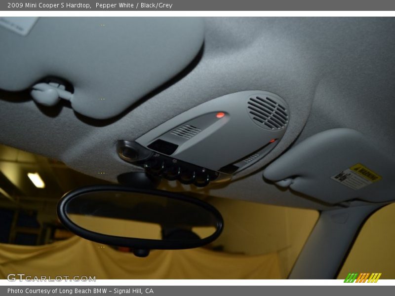 Pepper White / Black/Grey 2009 Mini Cooper S Hardtop