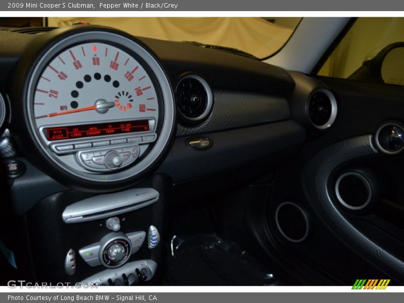 Pepper White / Black/Grey 2009 Mini Cooper S Clubman