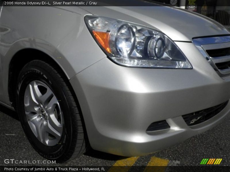 Silver Pearl Metallic / Gray 2006 Honda Odyssey EX-L