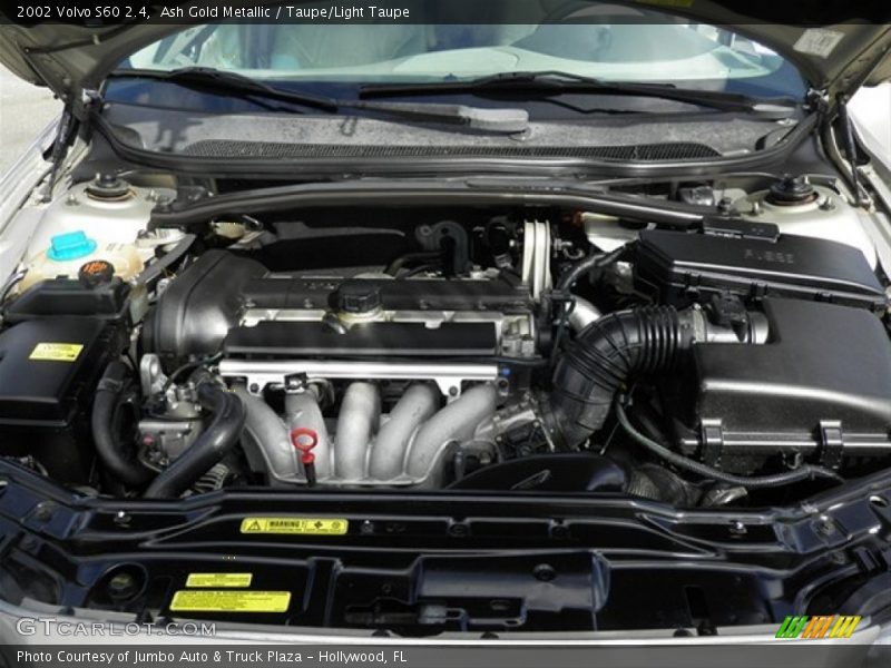 Ash Gold Metallic / Taupe/Light Taupe 2002 Volvo S60 2.4