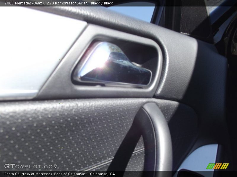 Black / Black 2005 Mercedes-Benz C 230 Kompressor Sedan