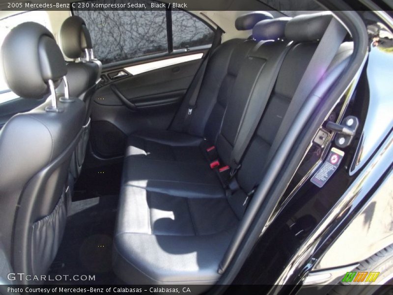 Black / Black 2005 Mercedes-Benz C 230 Kompressor Sedan