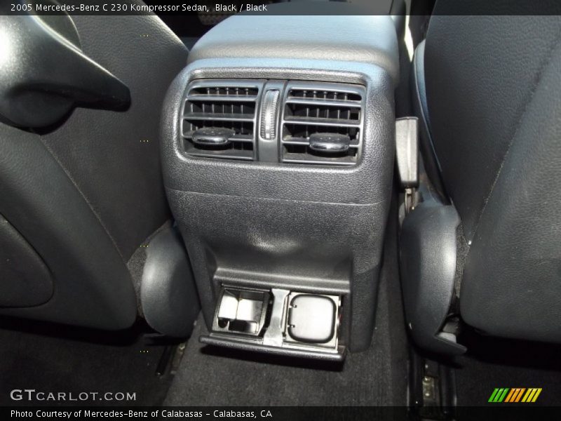 Black / Black 2005 Mercedes-Benz C 230 Kompressor Sedan