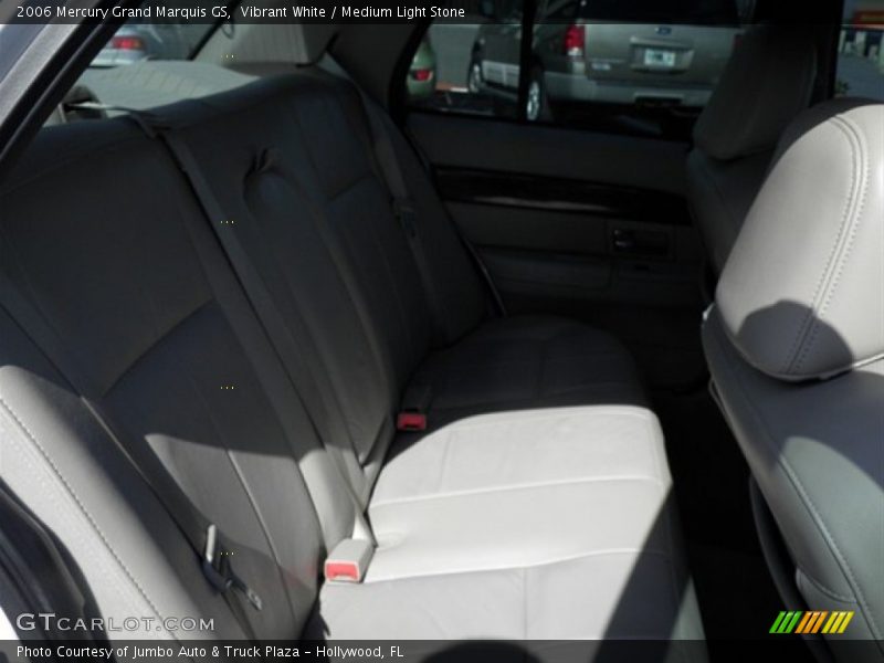 Vibrant White / Medium Light Stone 2006 Mercury Grand Marquis GS