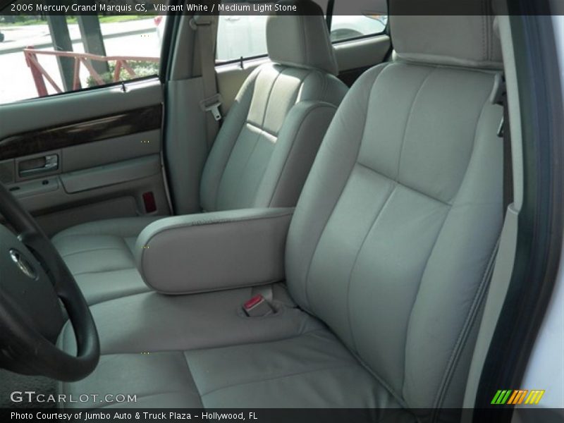 Vibrant White / Medium Light Stone 2006 Mercury Grand Marquis GS