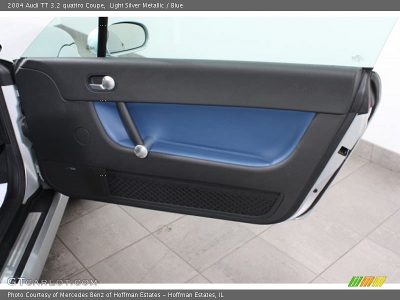 Door Panel of 2004 TT 3.2 quattro Coupe