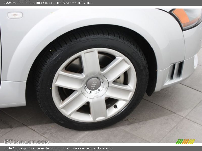 Light Silver Metallic / Blue 2004 Audi TT 3.2 quattro Coupe