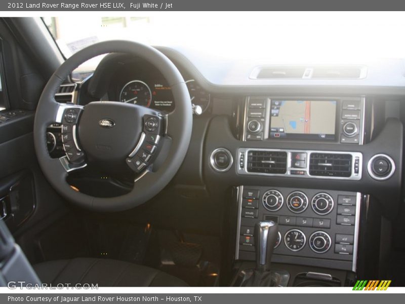 Dashboard of 2012 Range Rover HSE LUX