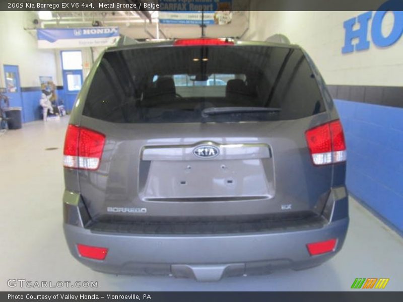 Metal Bronze / Beige 2009 Kia Borrego EX V6 4x4