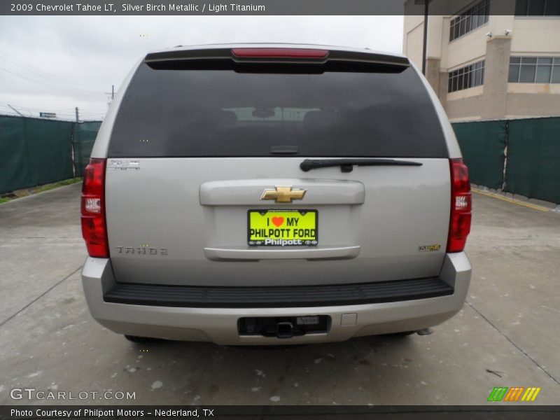 Silver Birch Metallic / Light Titanium 2009 Chevrolet Tahoe LT