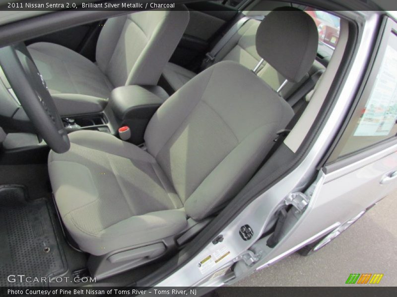 Brilliant Silver Metallic / Charcoal 2011 Nissan Sentra 2.0