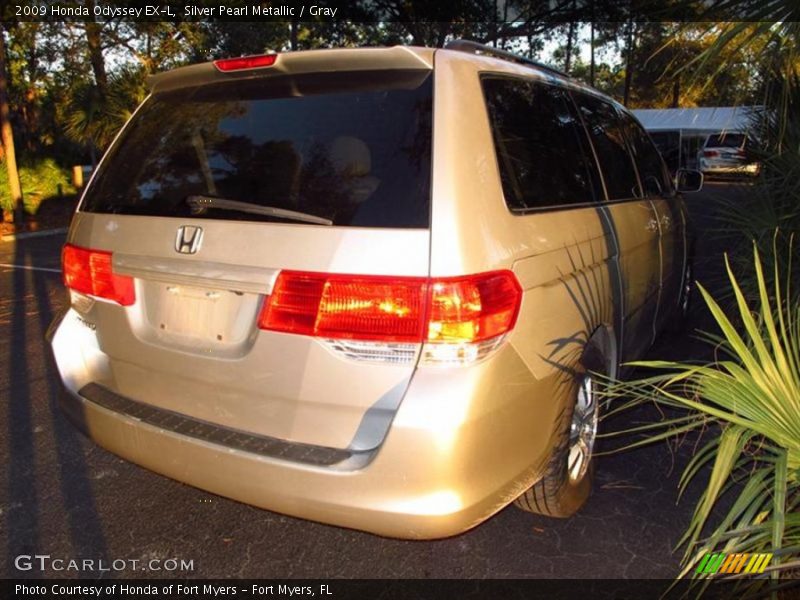 Silver Pearl Metallic / Gray 2009 Honda Odyssey EX-L