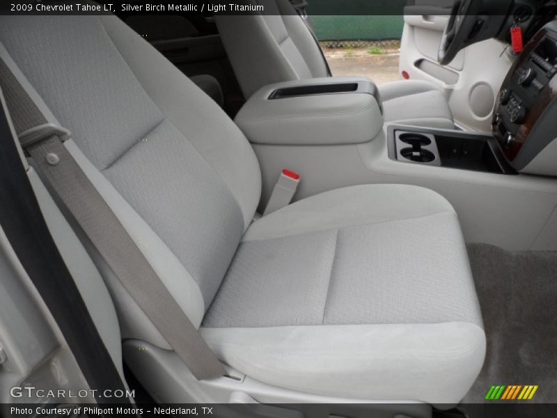 Silver Birch Metallic / Light Titanium 2009 Chevrolet Tahoe LT