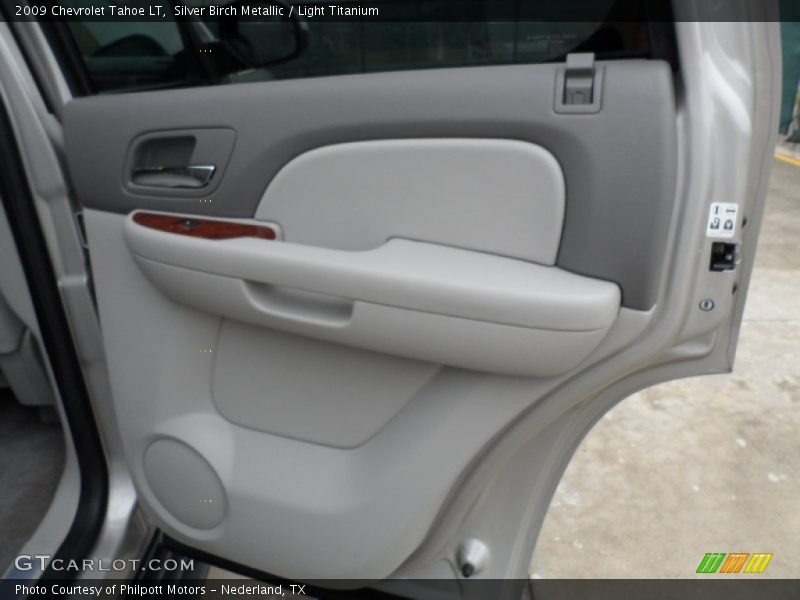 Silver Birch Metallic / Light Titanium 2009 Chevrolet Tahoe LT
