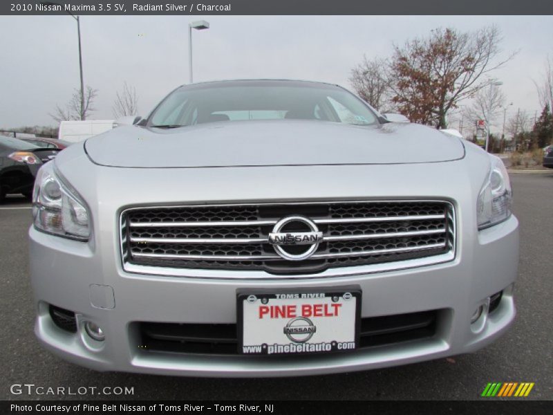 Radiant Silver / Charcoal 2010 Nissan Maxima 3.5 SV