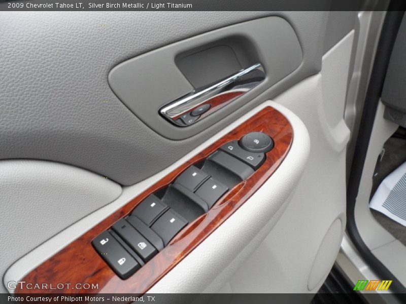Silver Birch Metallic / Light Titanium 2009 Chevrolet Tahoe LT