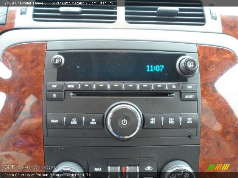 Silver Birch Metallic / Light Titanium 2009 Chevrolet Tahoe LT