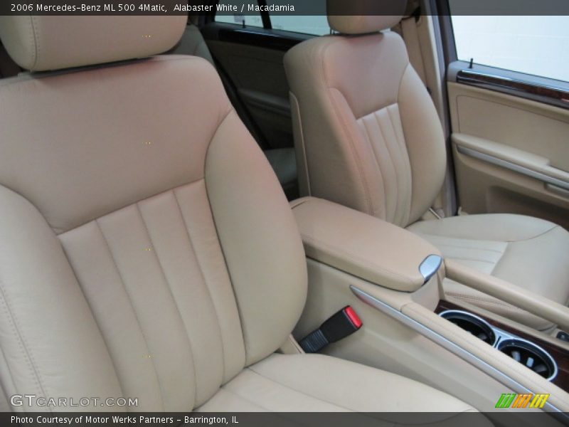 Alabaster White / Macadamia 2006 Mercedes-Benz ML 500 4Matic