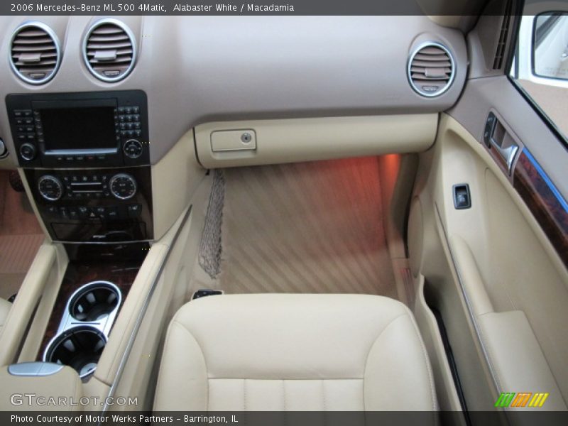 Alabaster White / Macadamia 2006 Mercedes-Benz ML 500 4Matic