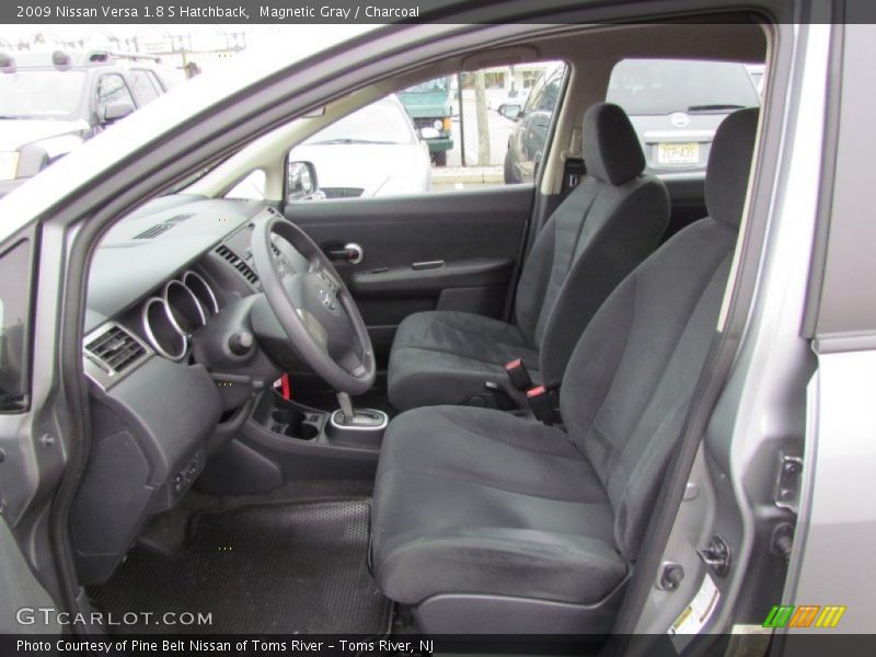 Magnetic Gray / Charcoal 2009 Nissan Versa 1.8 S Hatchback