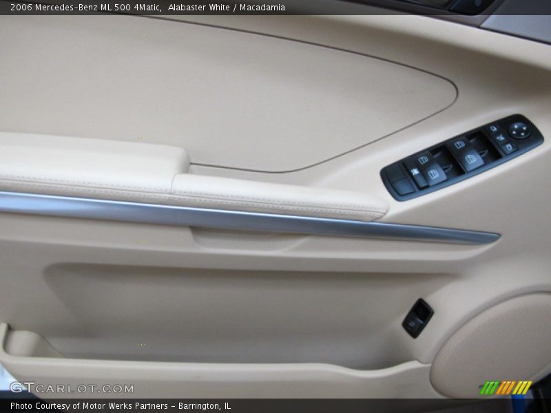 Alabaster White / Macadamia 2006 Mercedes-Benz ML 500 4Matic