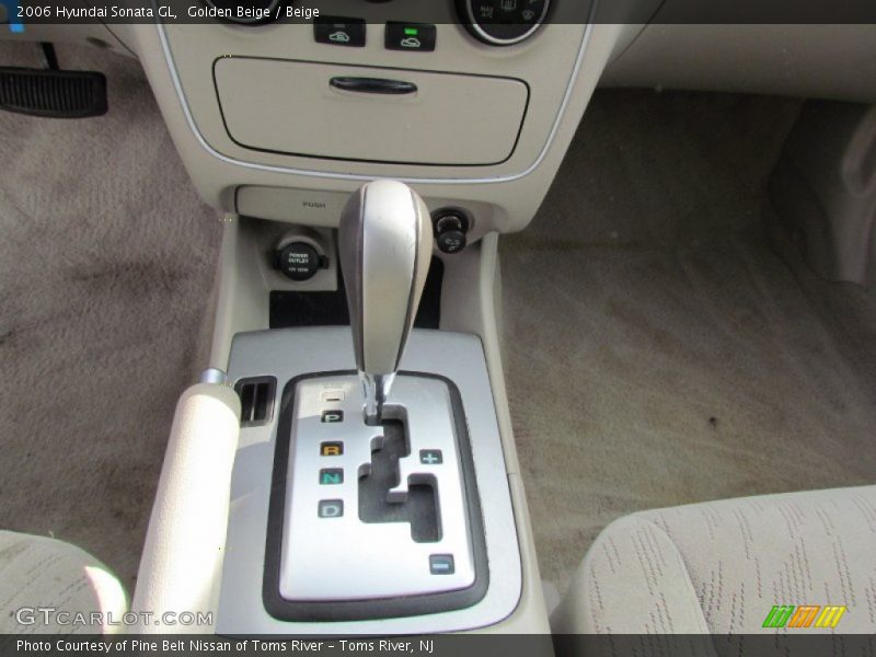 Golden Beige / Beige 2006 Hyundai Sonata GL