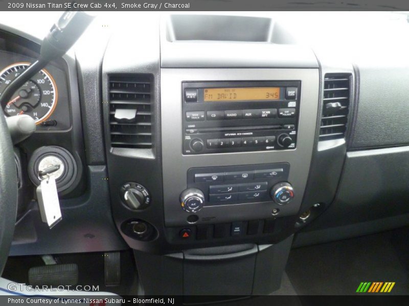 Smoke Gray / Charcoal 2009 Nissan Titan SE Crew Cab 4x4