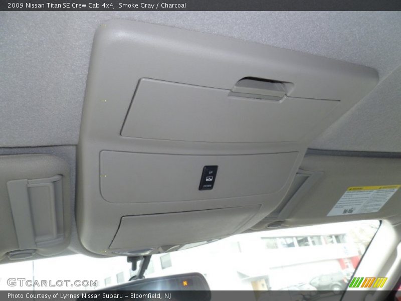 Smoke Gray / Charcoal 2009 Nissan Titan SE Crew Cab 4x4