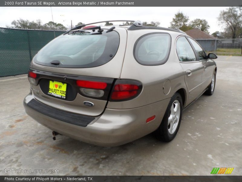 Arizona Beige Metallic / Medium Parchment 2003 Ford Taurus SE Wagon