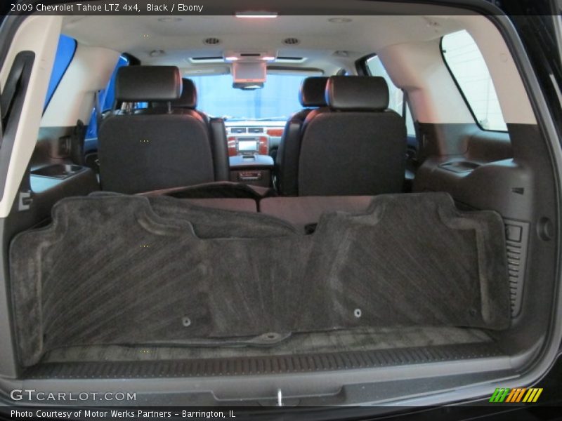 Black / Ebony 2009 Chevrolet Tahoe LTZ 4x4