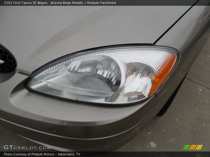 Arizona Beige Metallic / Medium Parchment 2003 Ford Taurus SE Wagon