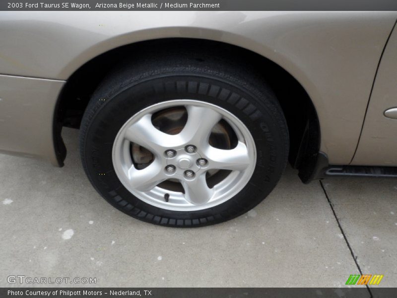 Arizona Beige Metallic / Medium Parchment 2003 Ford Taurus SE Wagon
