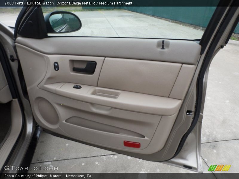 Arizona Beige Metallic / Medium Parchment 2003 Ford Taurus SE Wagon