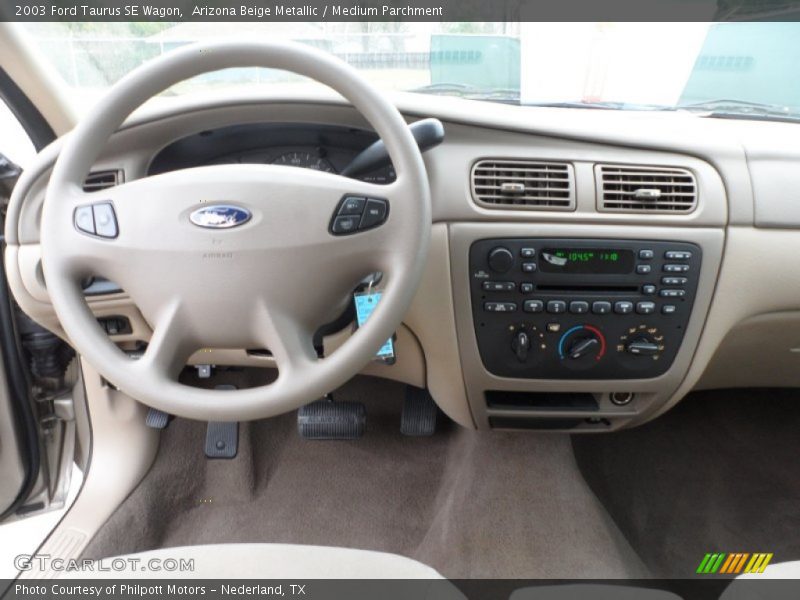 Dashboard of 2003 Taurus SE Wagon
