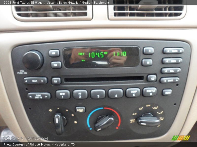 Audio System of 2003 Taurus SE Wagon
